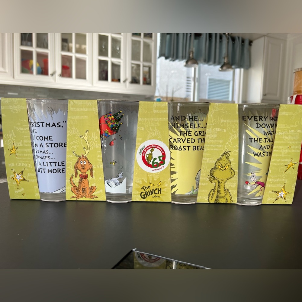 The Grinch Set of Four 16 ounce Glass Tumblers